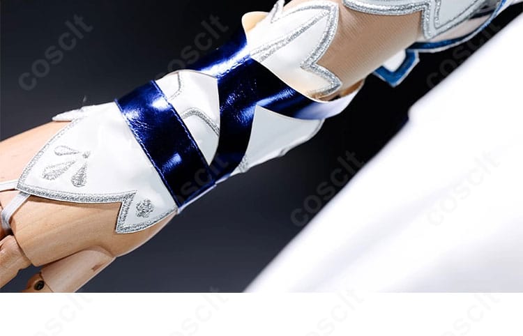 ソードアート・オンライン アスナ ウンディーネ衣装の腕・手元アクセサリー。手の甲側の装飾パーツと留め部の作り込みを表示。