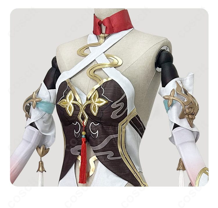 上衣装飾のクローズアップ。胸元〜上半身の意匠とステッチを確認できる詳細画像