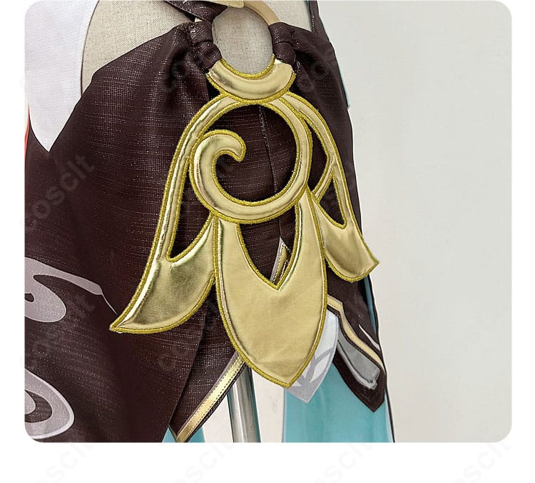 腰部装飾のアップ。腰飾りの形状と配置バランスを確認できる霊砂コスプレの細部