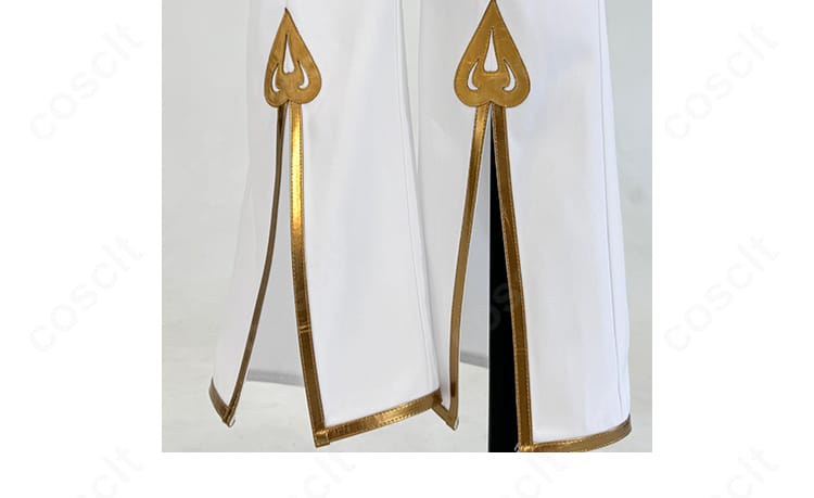 コスプレ衣装のパンツ装飾とシルエットのディテール写真