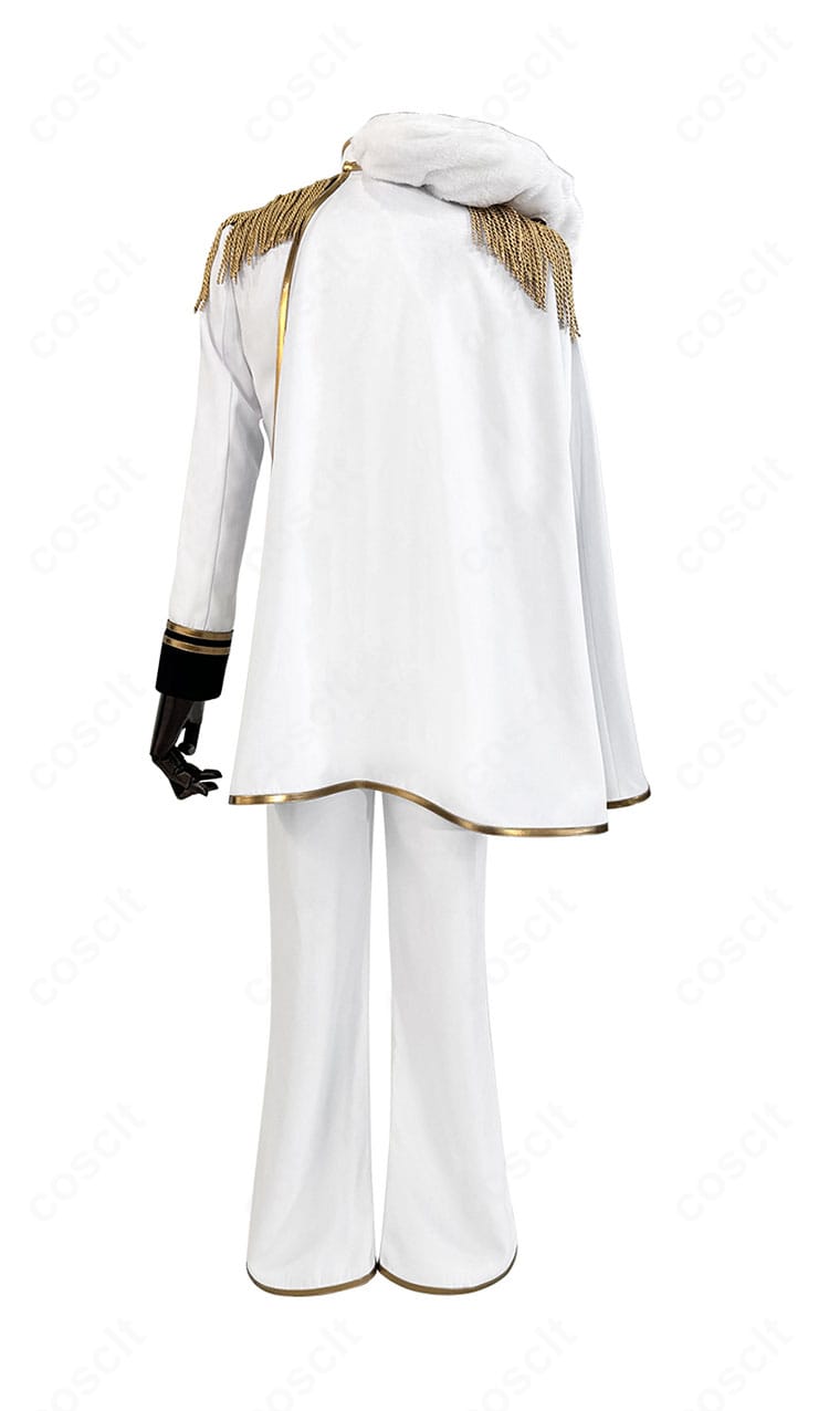 御影玲王 天使ver.コスプレ衣装の背面シルエットとマントの落ち感が分かる写真