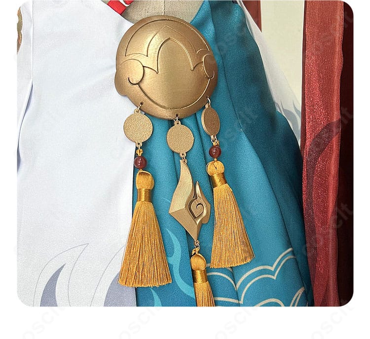 雲璃 コスプレの腰飾りクローズアップ。層状パーツと留め具構造で高い忠実度を表現。