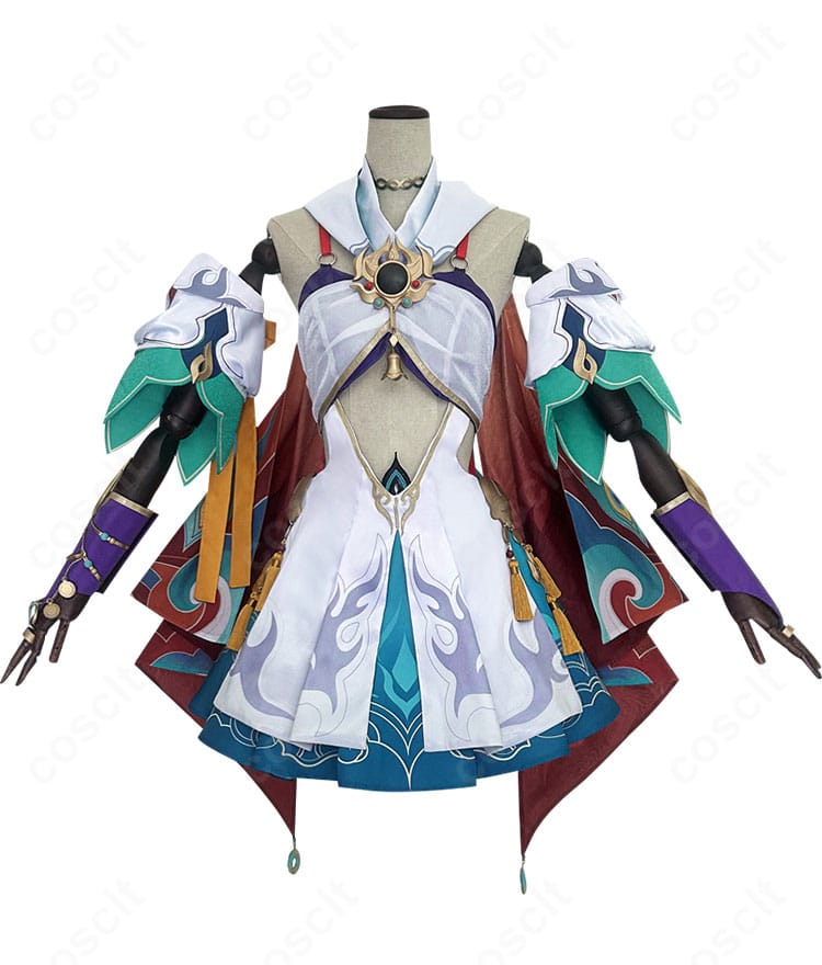 雲璃 コスプレ衣装の正面全景。胸飾りや腰飾りの配置、上品なチャイナ風デザインを確認できます。