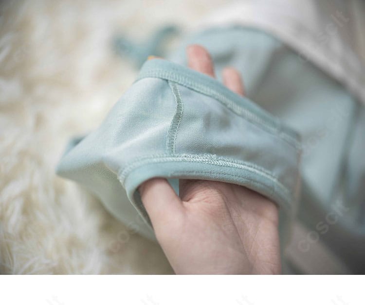 エレシュキガル 9周年水着コスプレの生地感と縫製ディテール。ラインの切り替えが分かる近接写真