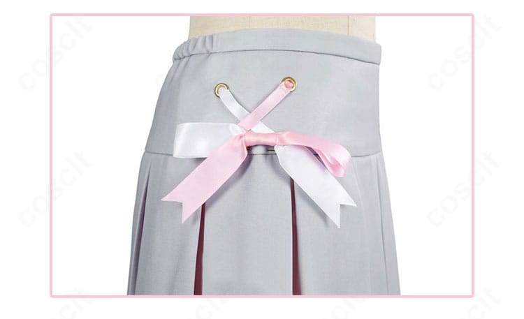 南ことり チアガール衣装の蝶結び装飾の近接写真