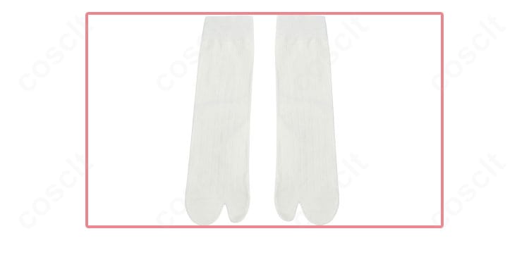 甘露寺蜜璃 街着姿の靴下ディテール。履き心地を考慮したリブと長さのバランス。