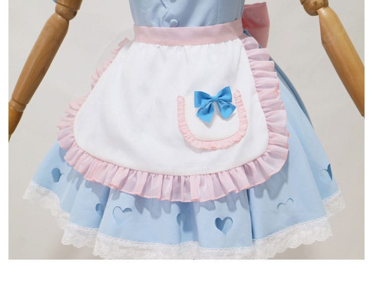 スカート装飾の近接。裾フリルとレイヤー構成、ふんわり広がる夢かわシルエットを示す画像。