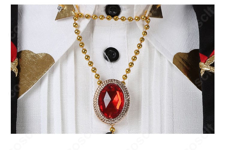 七種茨 コスプレ衣装 ネックレス装飾の質感とモチーフのクローズアップ