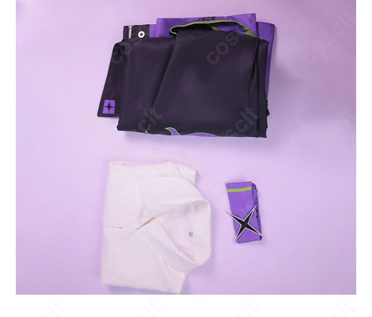 コートとシャツの質感比較。生地のハリ感とエッジの効いたパターンラインを示す画像。