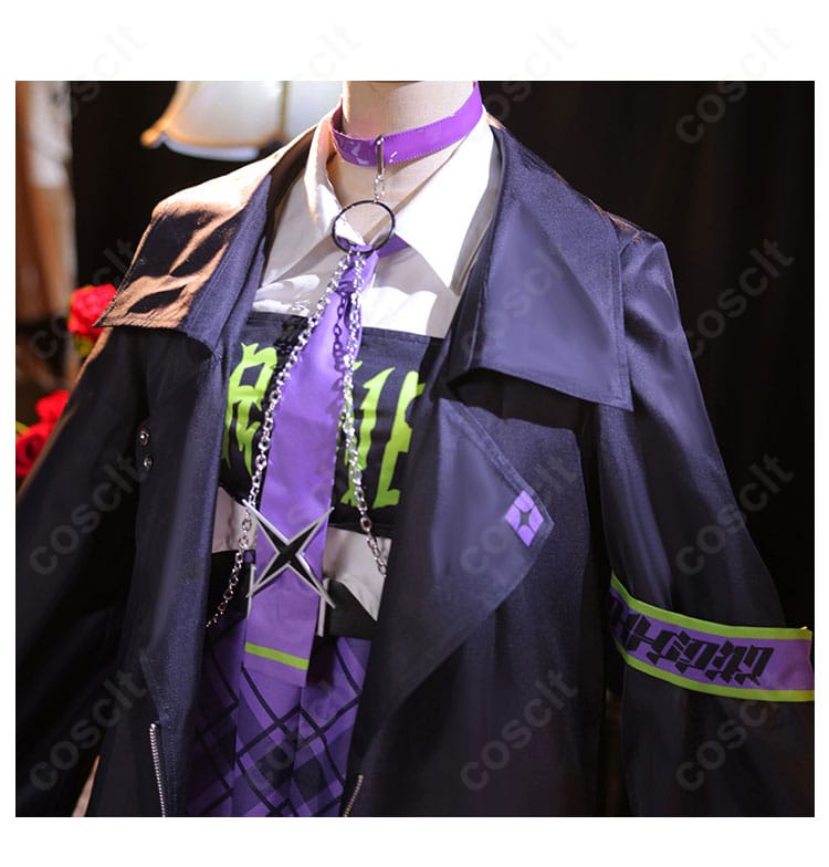 ラプラス・ダークネス衣装の装飾ディテール。刺繍や金具パーツの質感と配色コントラストをクローズアップ。