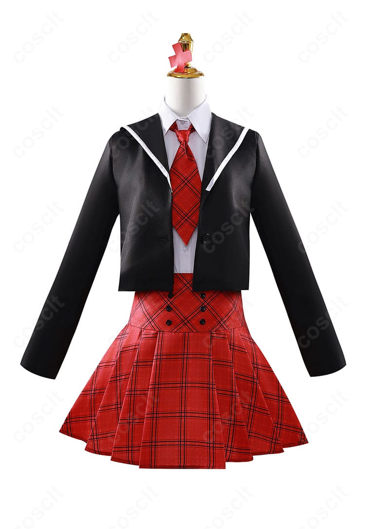 日奈森あむ ジョーカー制服コスプレの正面ビュー。ブレザーのラインとネクタイ、整ったプリーツスカートが映える構図。
