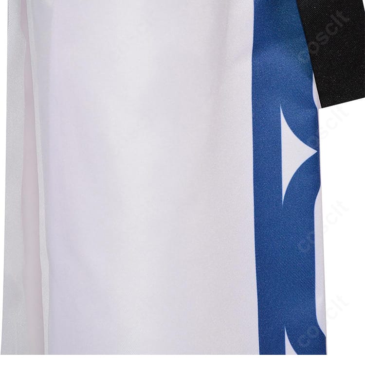 パンツ装飾のクローズアップ｜リムル衣装の裾まわりとラインデザイン、動きに沿うステッチ。