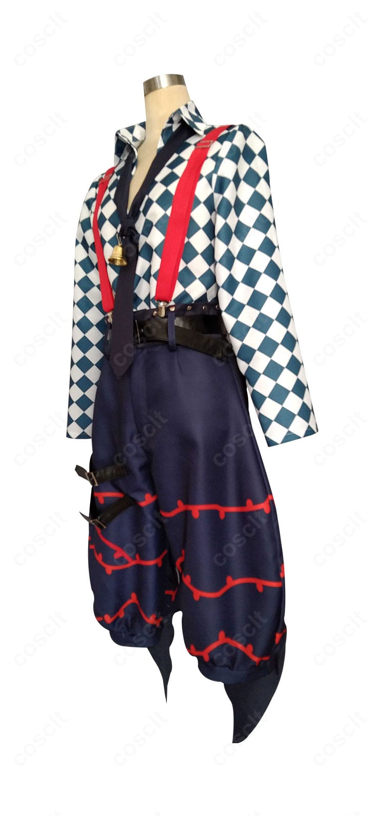 ラト・バッカ衣装の側面アングル。ウエストから裾にかけてのきれいなシルエットとフィット感を確認できる画像。