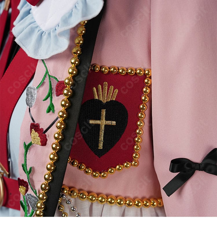 仁兎なずな 衣装の前胸装飾ディテール（胸飾りの造形と配置）