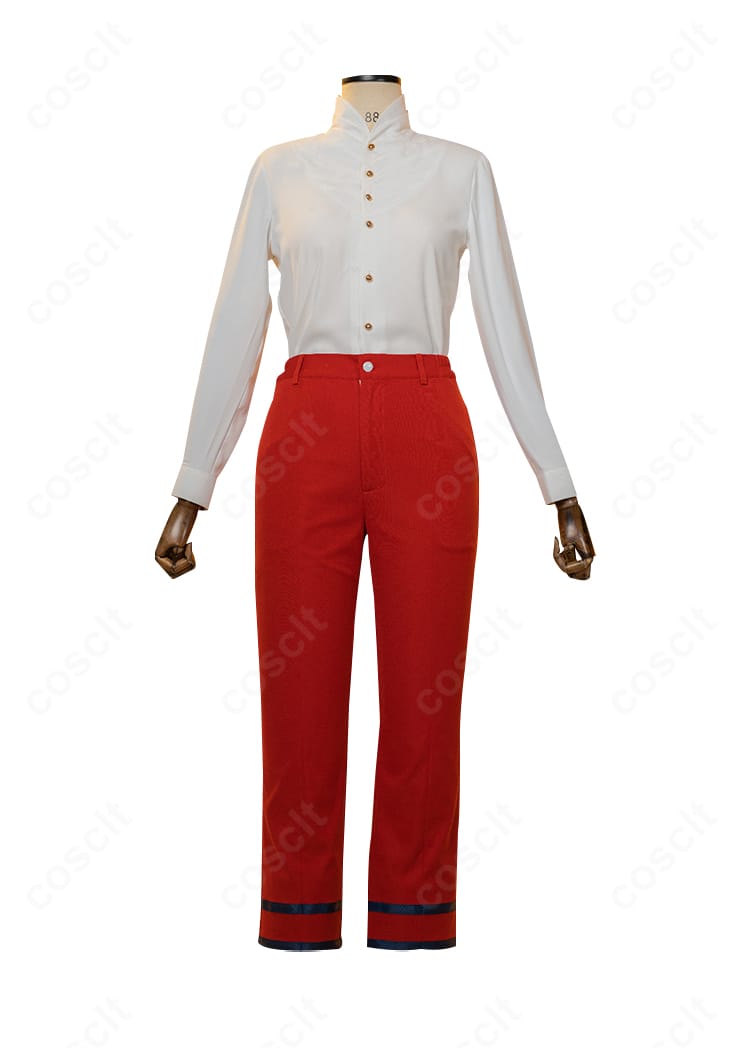 インナーのシャツ正面ディテール。襟元と前立ての縫製が見える質感重視のカット。