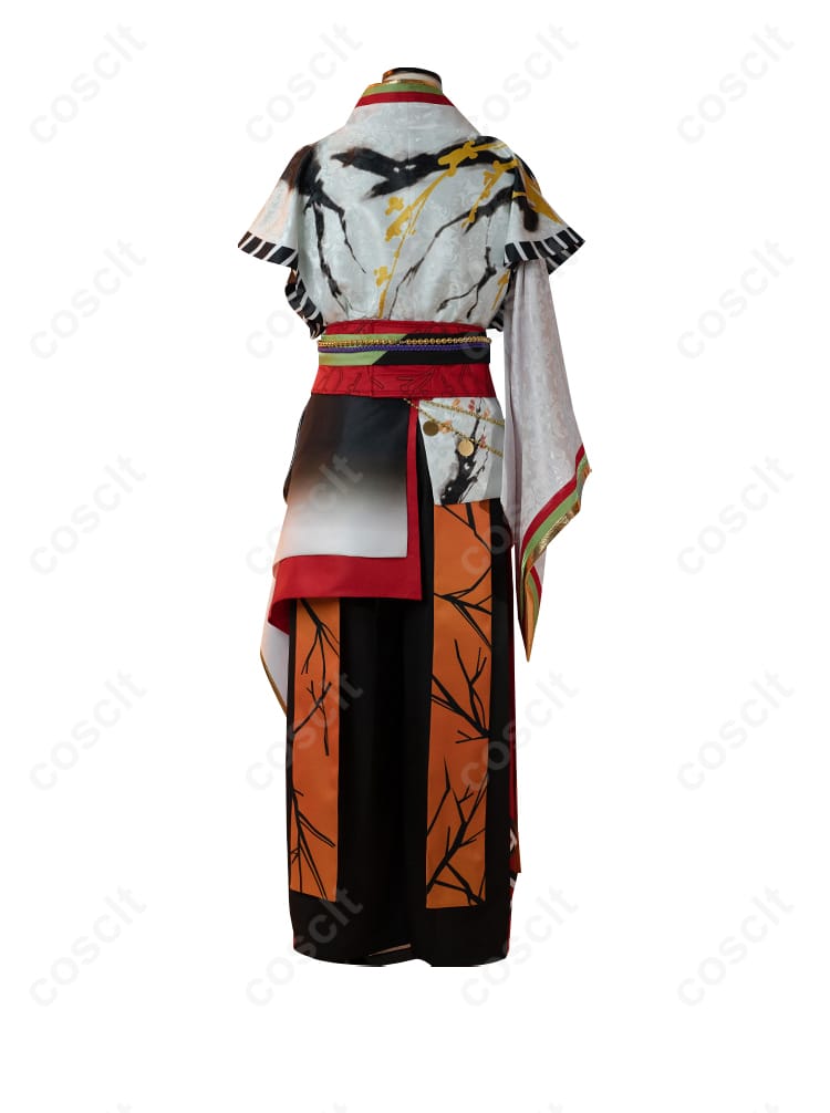 あんスタキャラクターのコスプレ衣装背面の詳細。忠実な再現度をご覧ください。