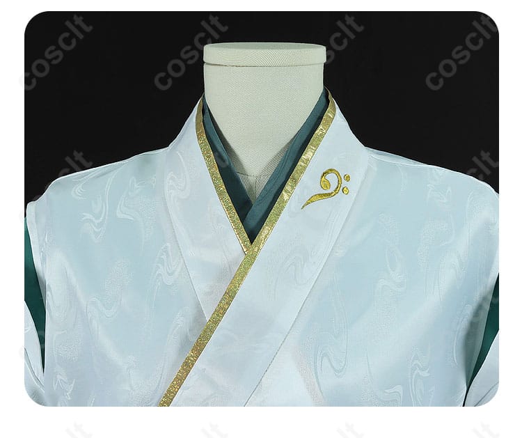 斜め襟部分の装飾の詳細画像。華やかなデザインがコスプレ衣装の魅力を引き立てます。