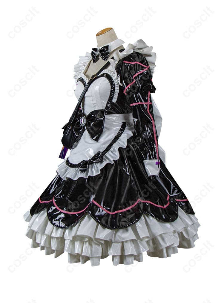 ココアのコスプレ衣装の側面画像。美しいラインとディテールが際立っています。