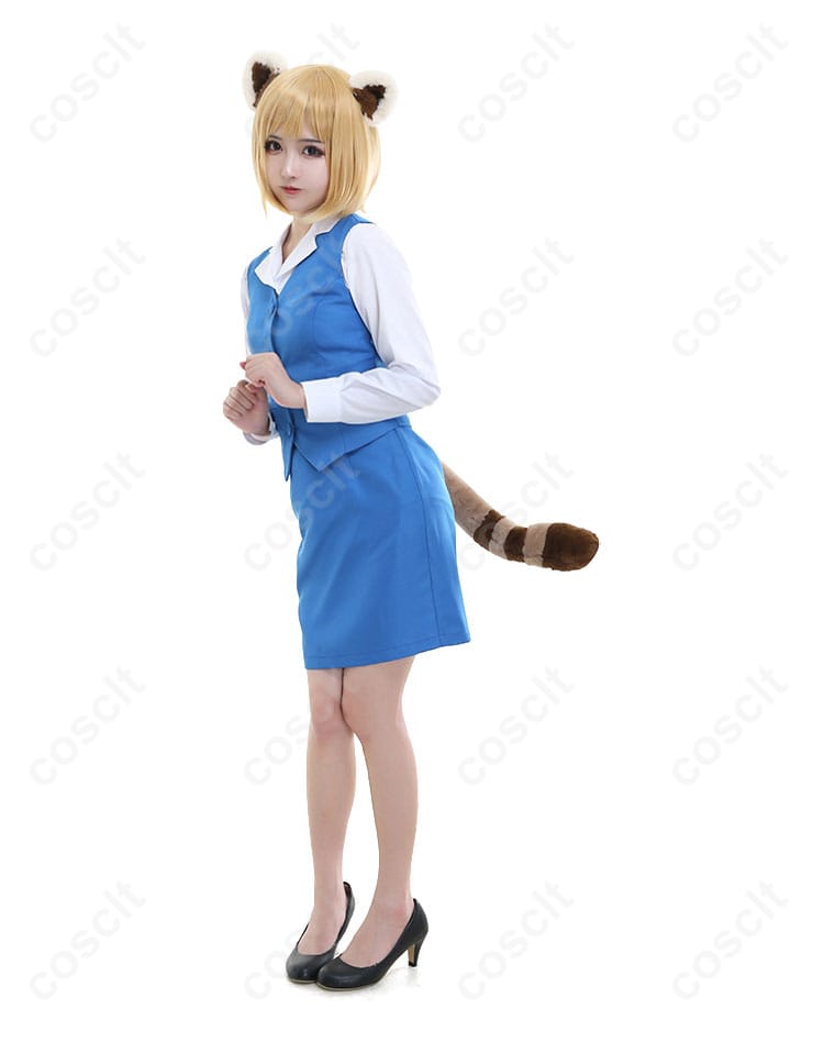 アグレッシブ烈子の烈子（レッサーパンダ）がコスプレ衣装を着た左側画像。コスプレ衣装の後ろ姿が確認できる。