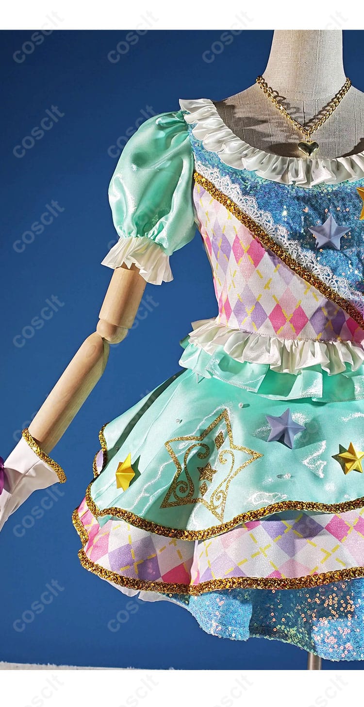 アイカツスターズ！白鳥ひめ コスプレ衣装の装飾詳細。星飾りや刺繍が施された美しいデザイン。