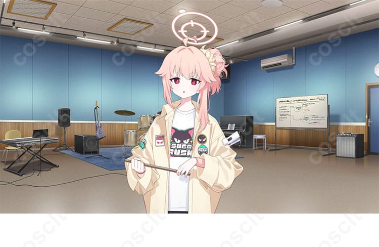 ブルーアーカイブのキャラクター柚鳥ナツのコスプレ衣装。元気で明るいキャラクターが魅力的な衣装です。