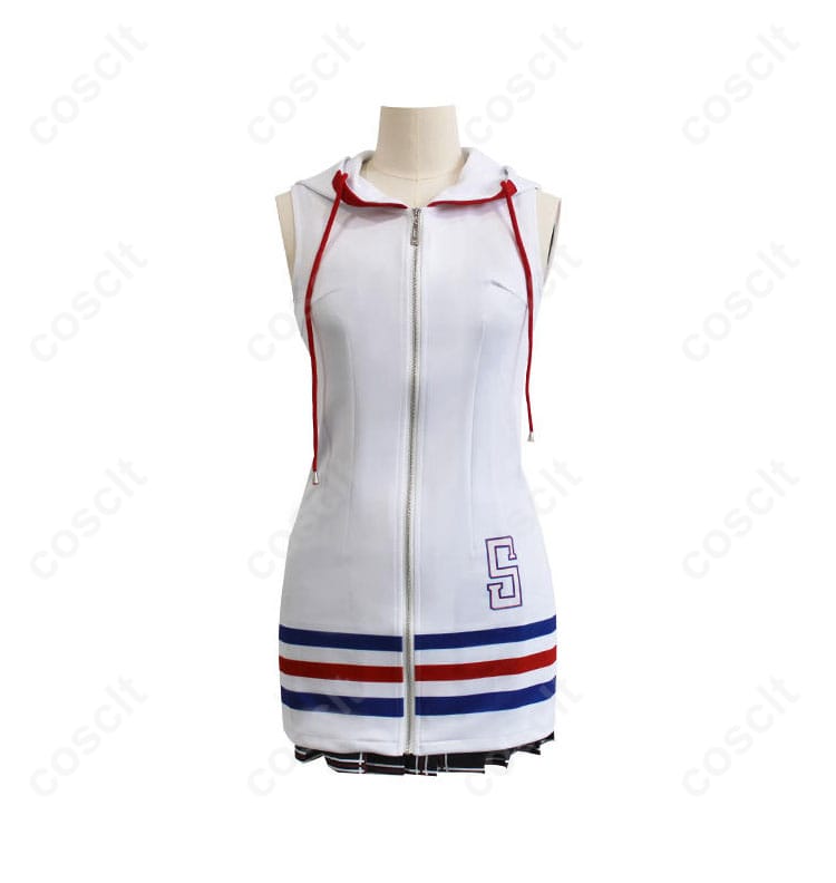内搭服の正面装飾の詳細。制服の襟元や装飾がよく分かる近アップ画像。