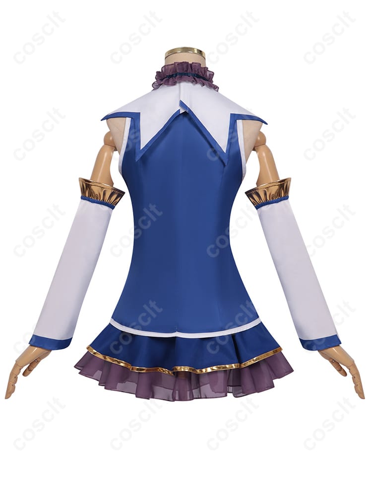 アクア コスプレ衣装 背面のデザイン、背中の細部まで忠実に再現。