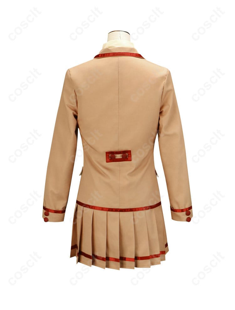 天野いちごコスプレ衣装（制服）の背面図。ディテールにこだわった美しい仕上がり。