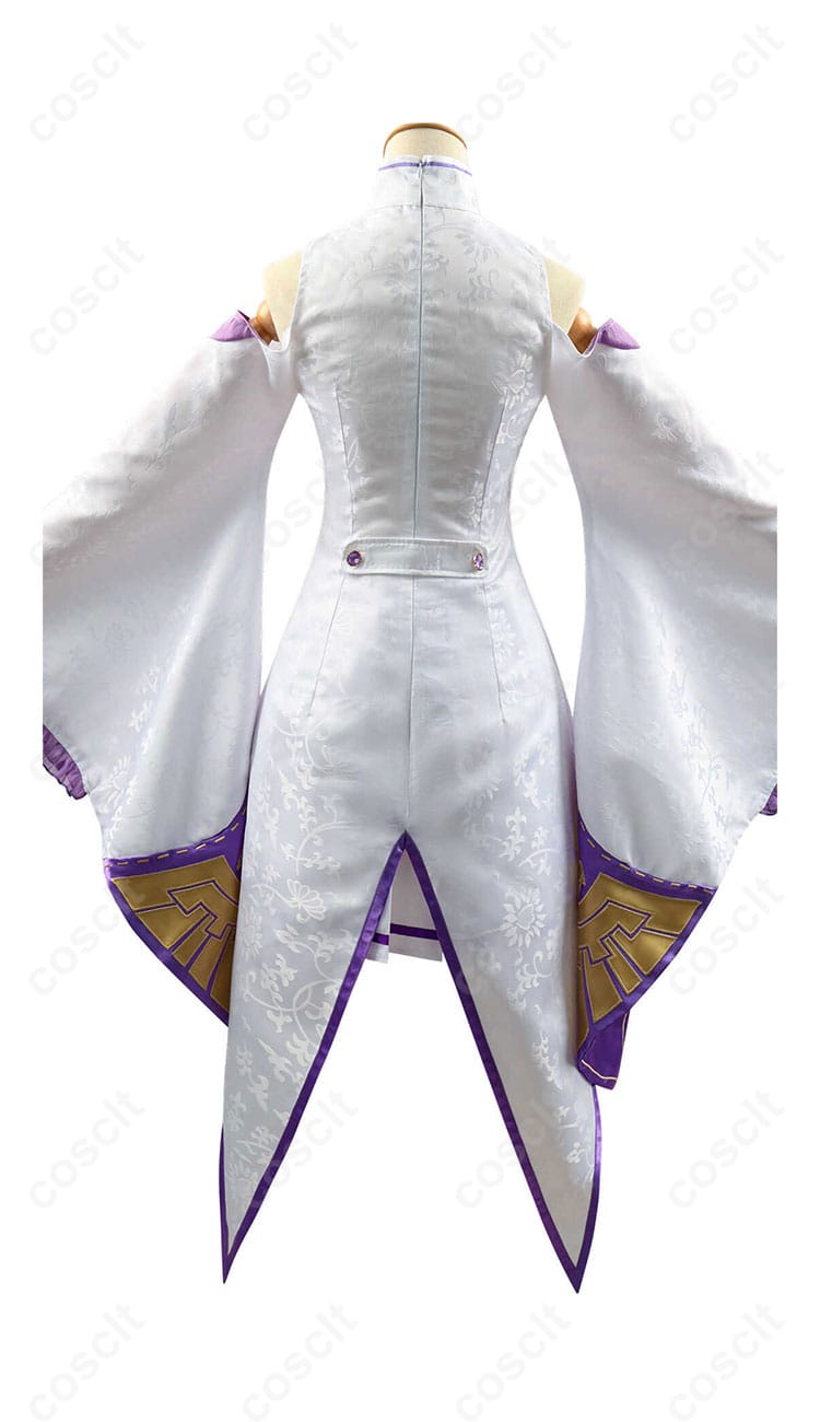 商品背面のディテール。エミリアのコスプレ衣装背面の美しいデザインが見やすくなっています。
