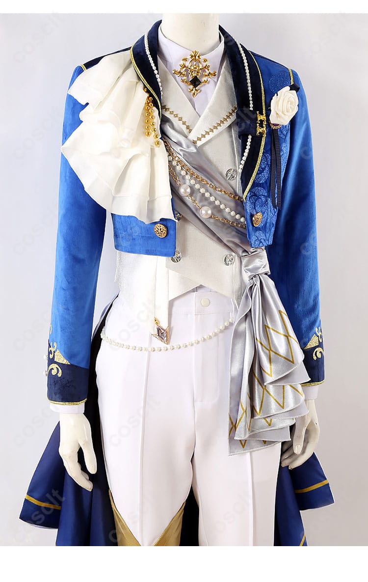 あんさんぶるスターズ！！ 朔間零 コスプレ衣装の装飾細部。アクセサリーと繊細な刺繍に焦点を当てた画像。