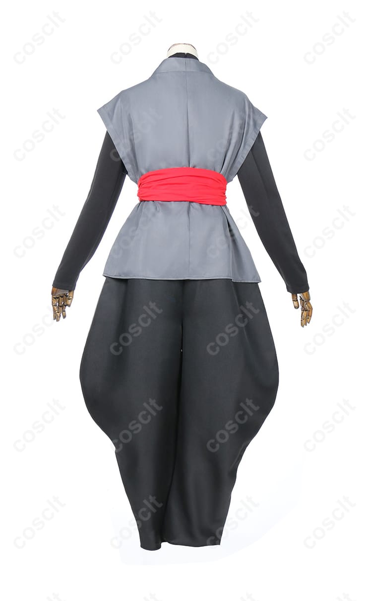 商品背面のゴクウブラックコスプレ衣装。背面のディテールまで忠実に再現されています。