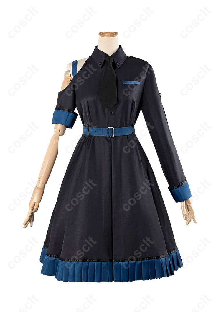 商品正面の白線コスプレ衣装の画像。ワンピース、ネクタイ、髪飾りがしっかり映え、アイドル衣装の精緻さが分かります。