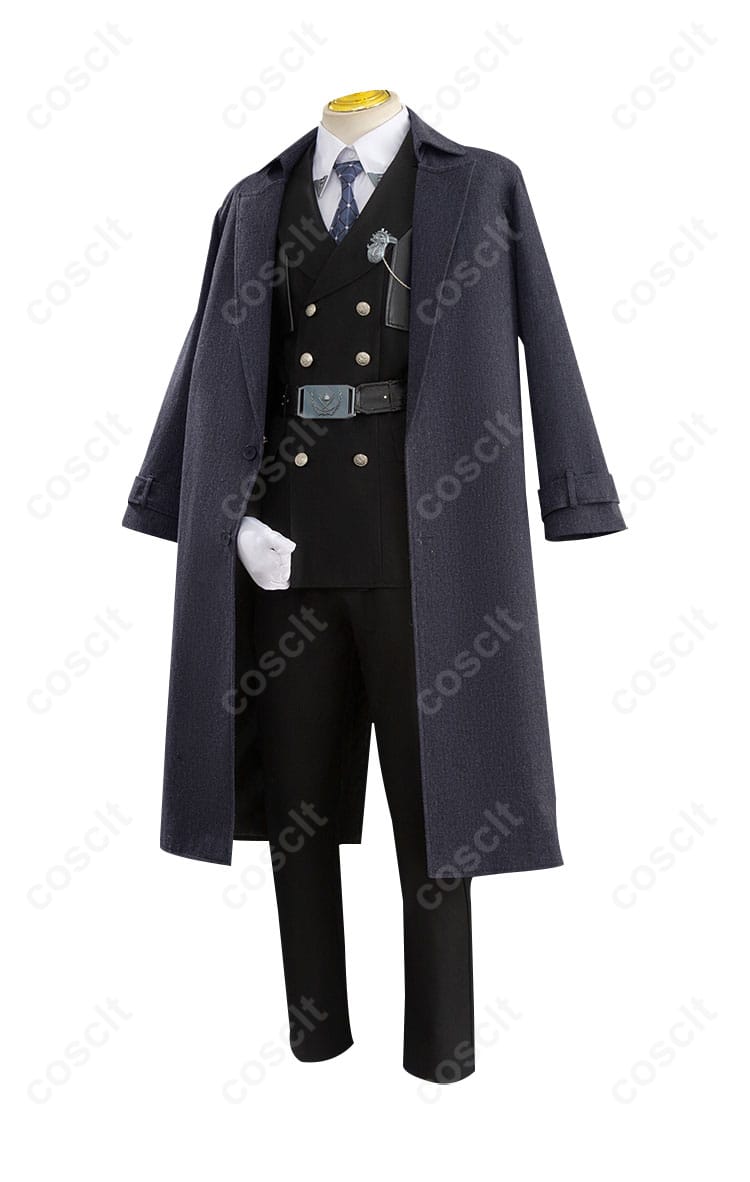コスプレ衣装の側面ビュー。衣装のディテールやシルエットが確認できる画像。