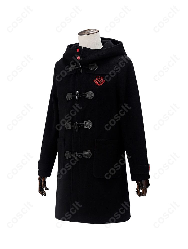 ペルソナ5 雨宮蓮の冬服コスプレ衣装（コート）の側面画像。細部まで丁寧に作られた衣装のシルエットが見どころです。