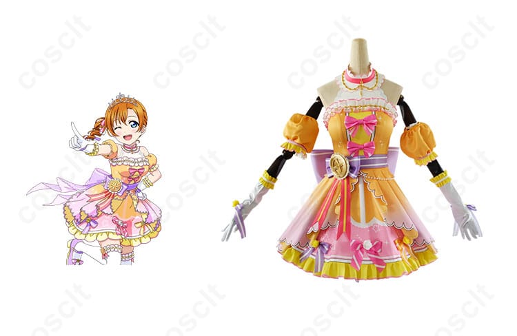 高坂穂乃果のコスプレ衣装、正面とキャラクターを組み合わせたシーン。ラブライブ！スクフェスの魅力を再現したコスプレ衣装。
