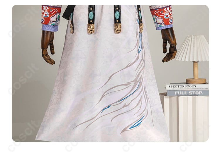 衣摆装饰细节图，展示衣服摆的独特设计。高品質なコスプレ衣装の精緻な仕上がり。