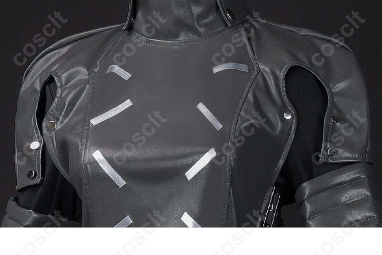 服装全体の装飾細部。ワンダーの怪盗姿を完璧に再現した衣装のディテールです。