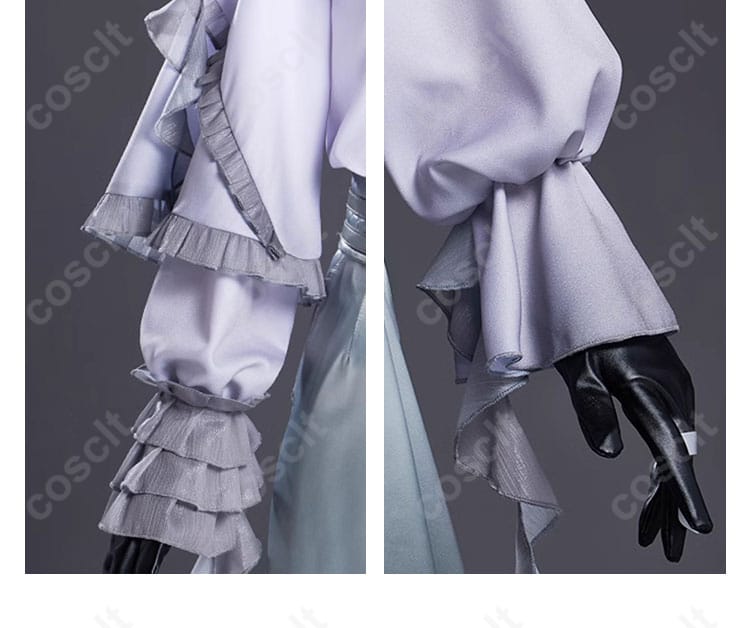 KAITO コスプレ衣装の袖装飾の詳細。衣装の袖部分に施された精緻なデザインが確認できる。