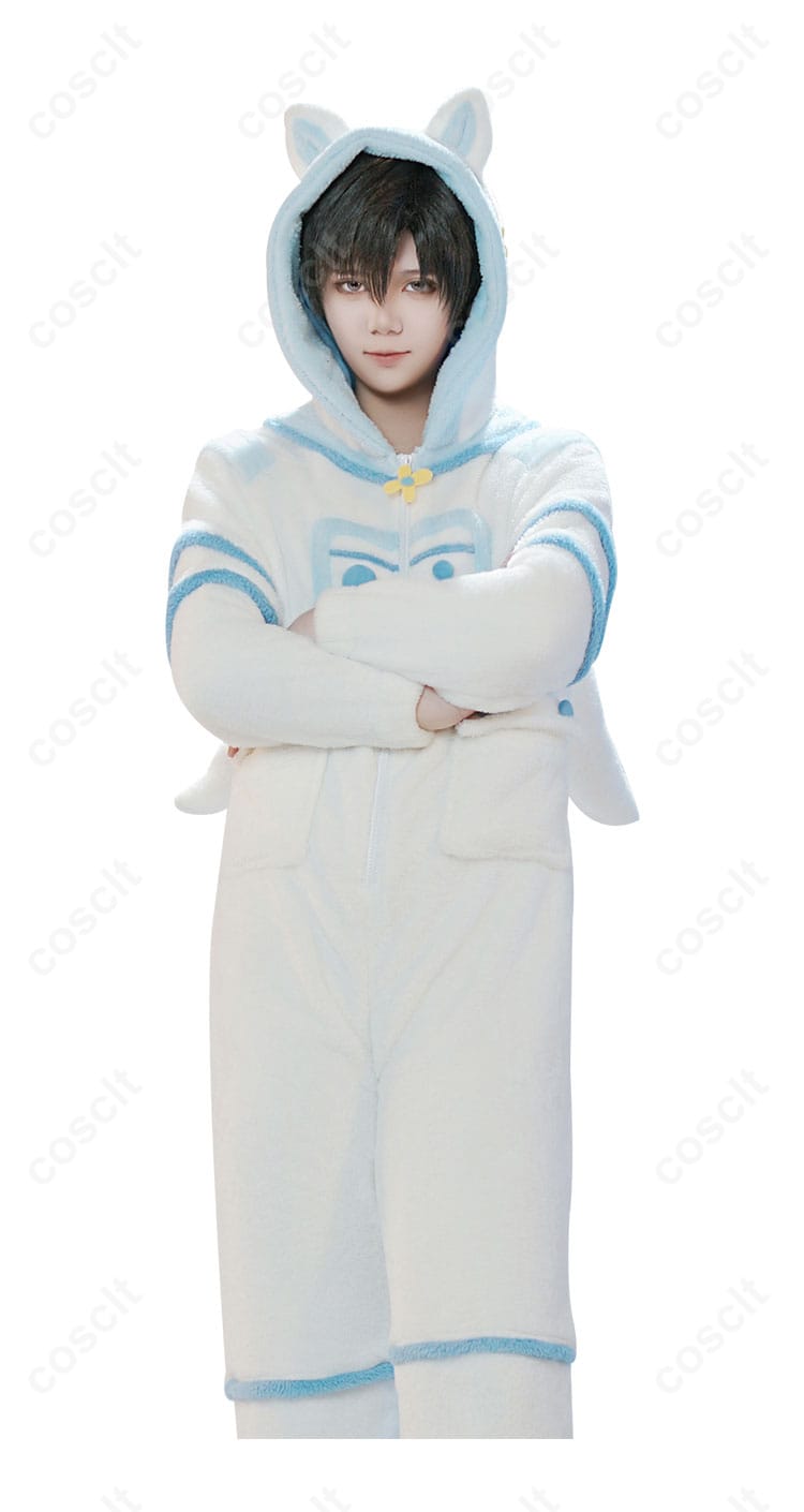 服装正面の装飾ディテール（コスプレ衣装のジャンプスーツ）