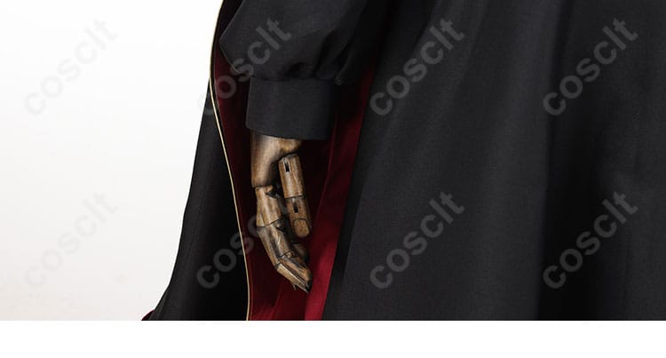 元宮チアキ コスプレ衣装 衣袖装飾の細部。美しい刺繍とディテールが施された衣袖。