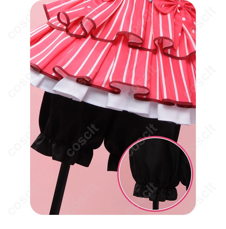 パンツ装飾の詳細画像 – コスプレ衣装のパンツ部分のディテール。シンプルでありながら上品な装飾。