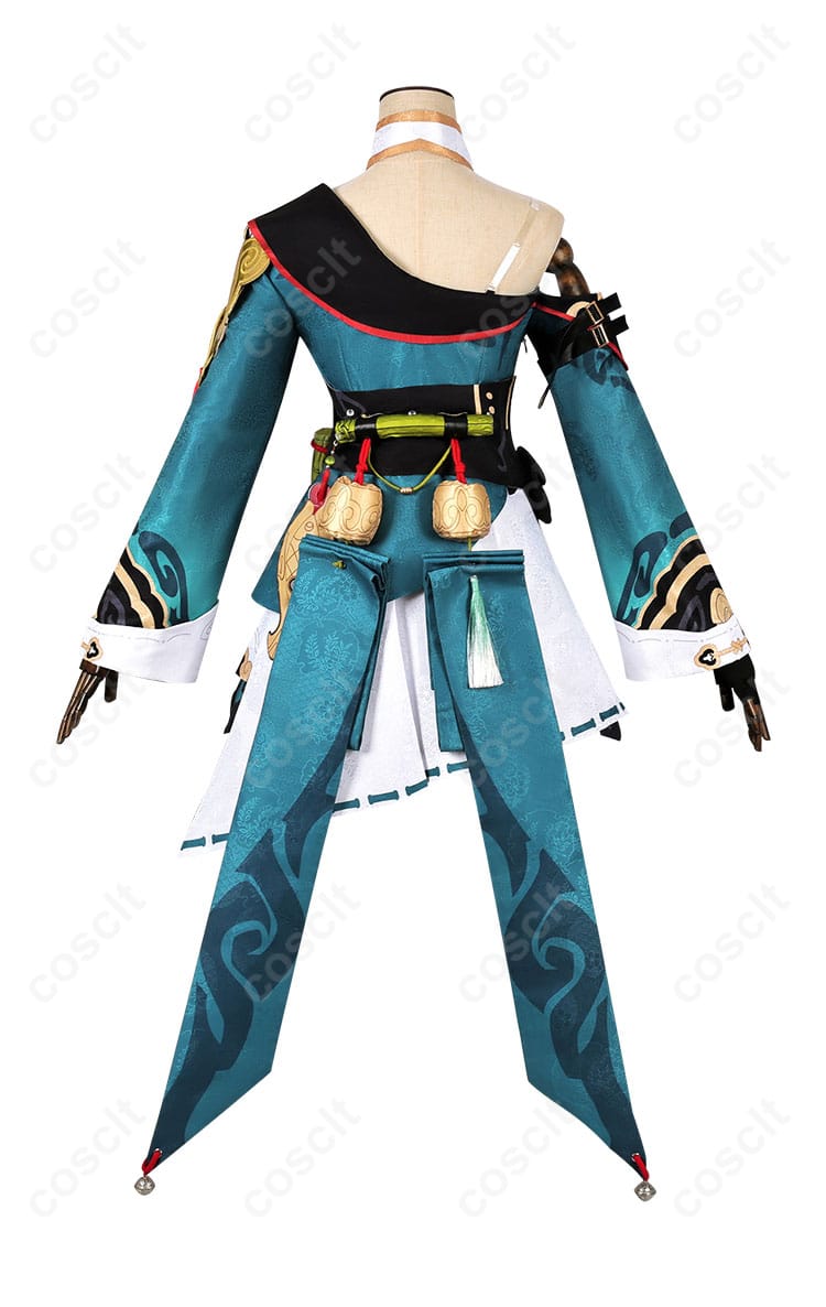 崩壊3rd 李素裳（風来義侠）コスプレ衣装の背面画像。背中のデザインが美しく、コスプレ衣装の完成度が感じられます。