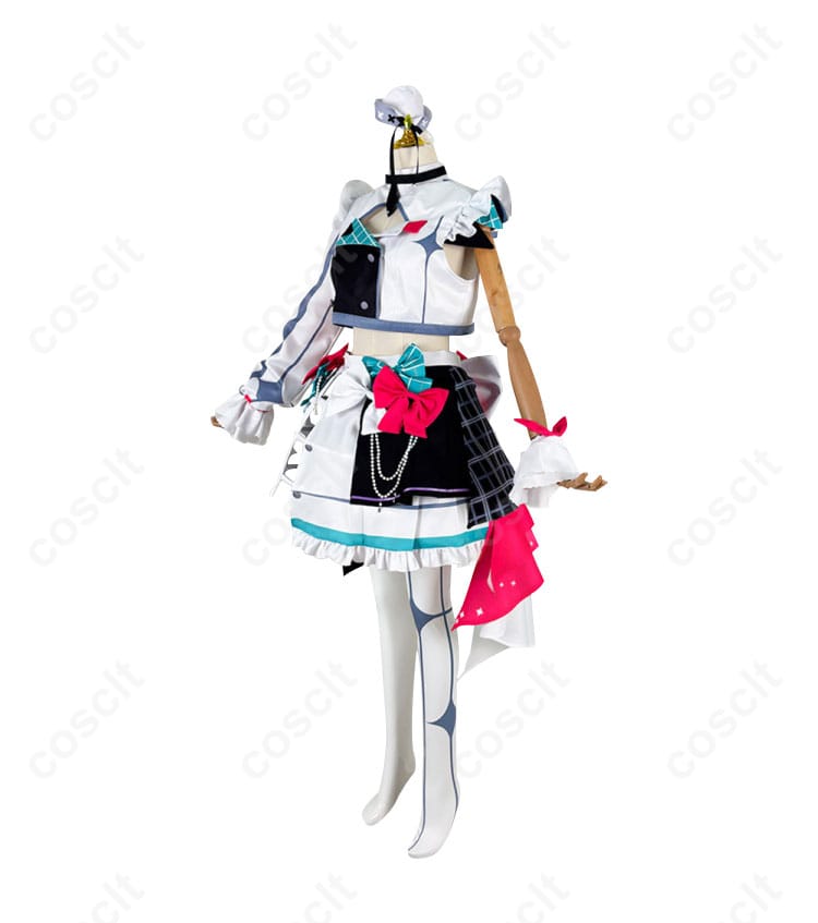 IRyS（アイリス）ブライト衣装の左側から見た画像。コスプレ衣装の細部が鮮明にわかるショット。