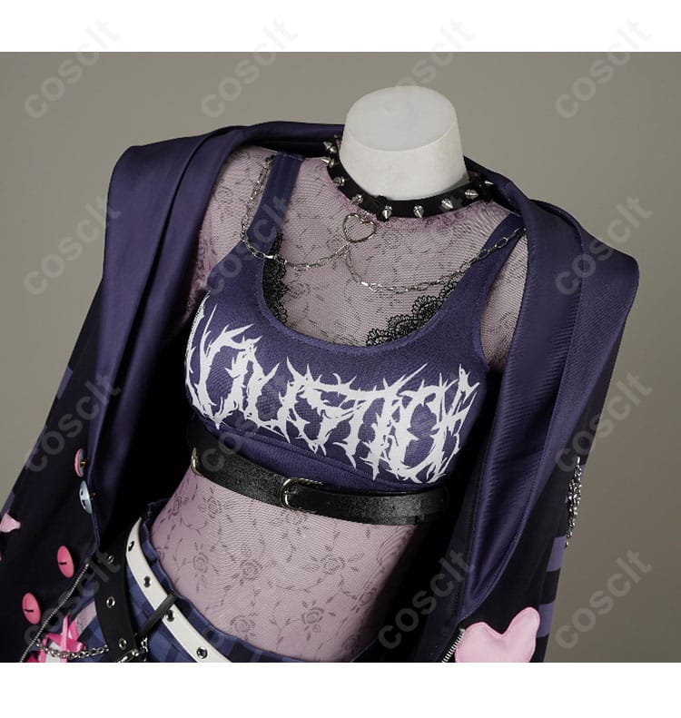ラオーラ・パンテーラ私服コスプレ衣装の首元装飾。刺繍やディテールにこだわったデザイン。