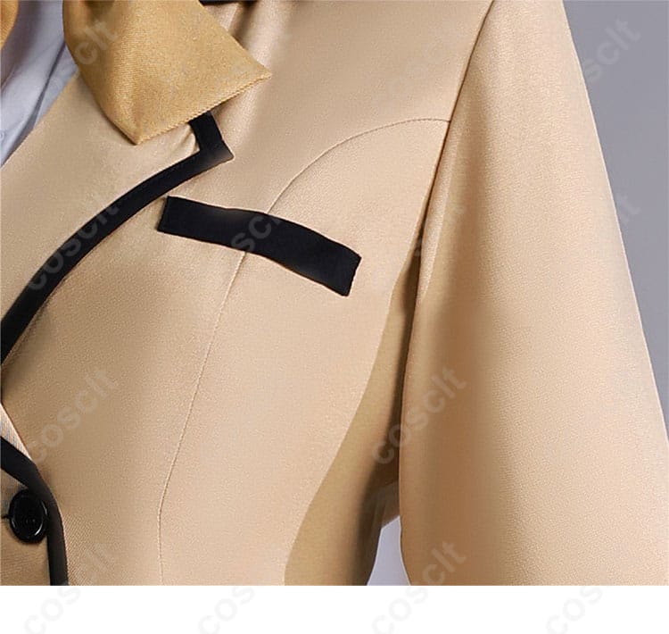 制服コスプレ衣装 ラペル装飾拡大｜ゴールドボタンがアクセント