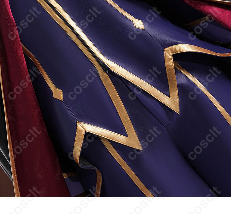 コスプレ衣装の裾の装飾ディテール。美しい仕上がりがファンを魅了！
