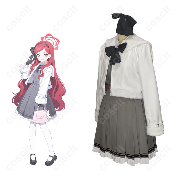 ブルーアーカイブの三善タカネコスプレ衣装とキャラクターのコラボイメージ。高再現度のデザインが特徴。